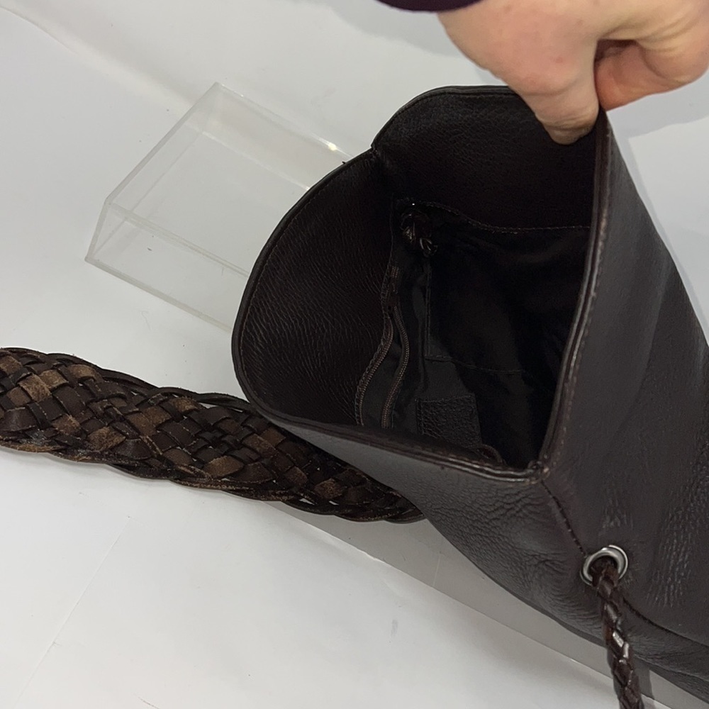 Desmo Brown Pebbled Leather Foldover Shoulder Crossbody Bag - Picture 4 of 11